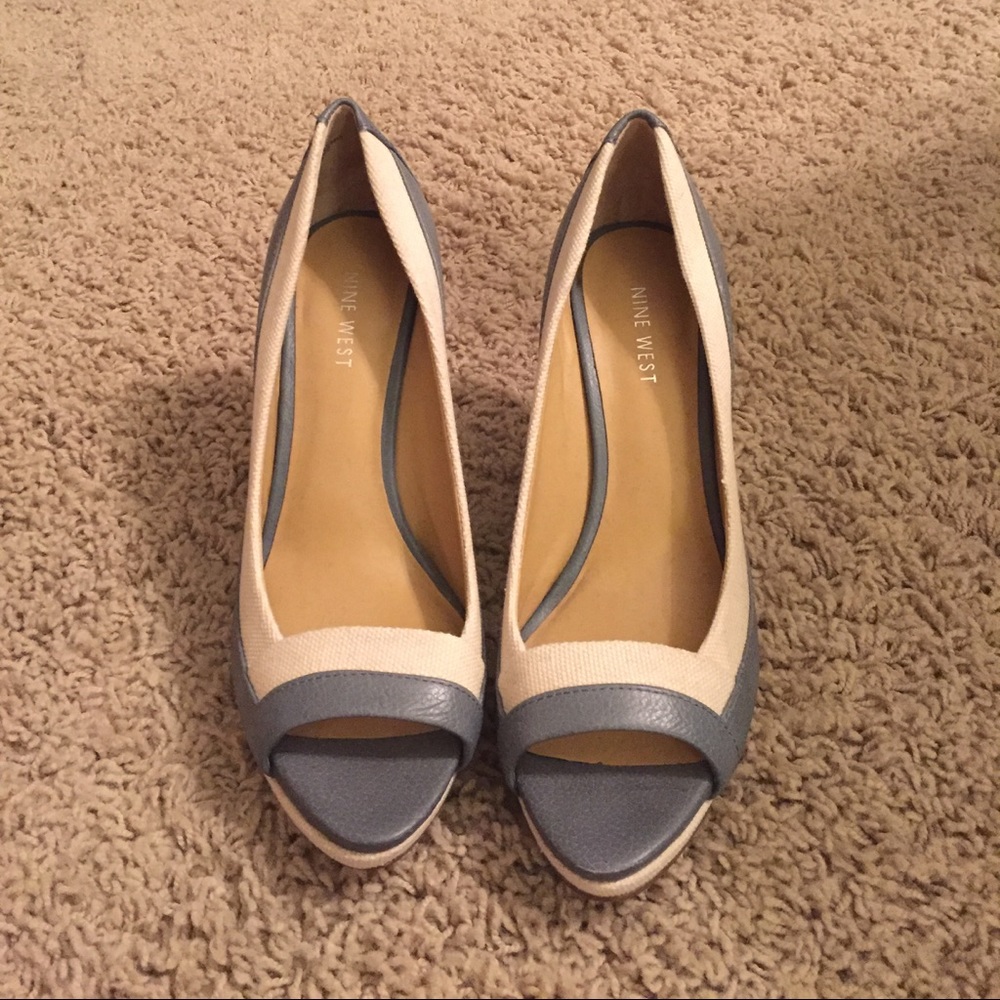 Nine West Blue and Cream Peep Toe Heels