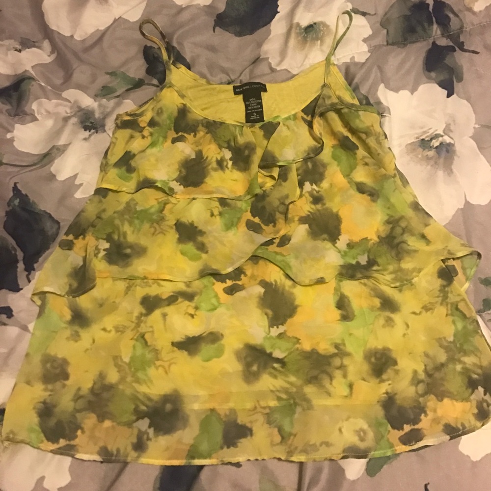 Floral flowy tank