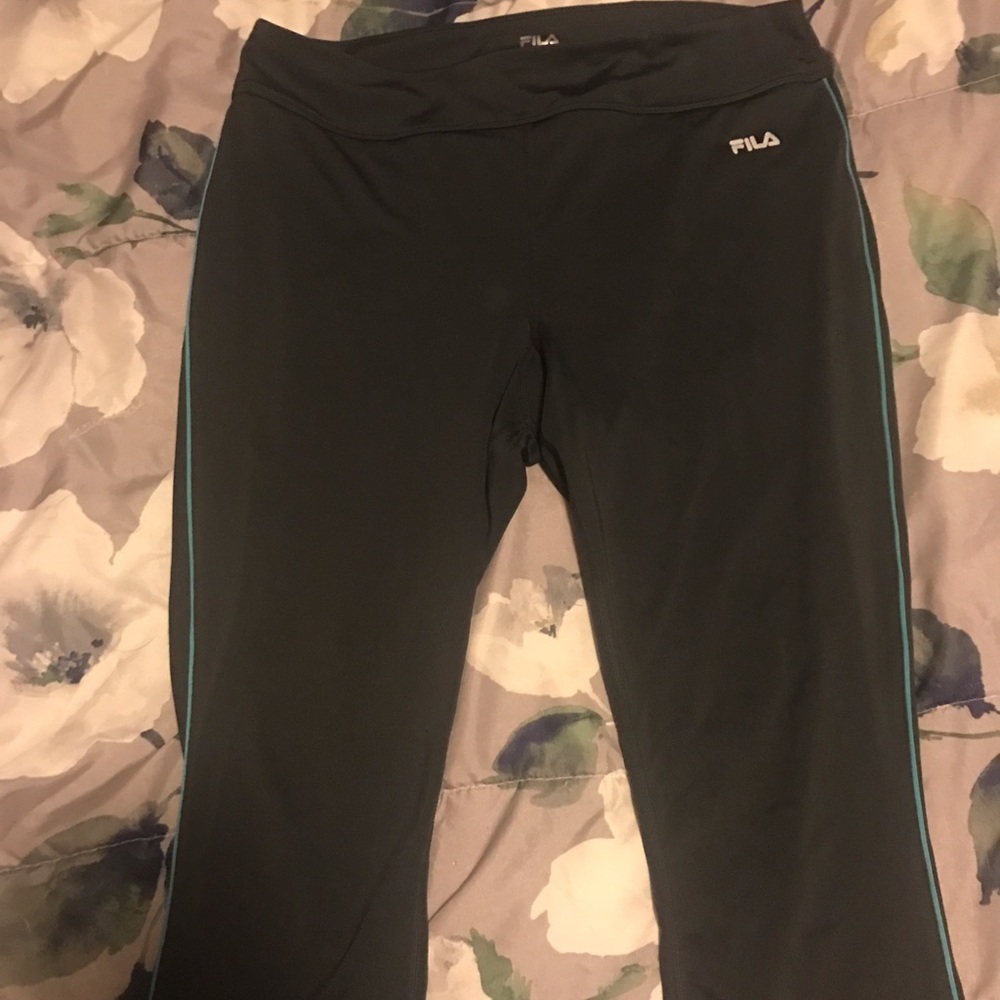Athletic pants
