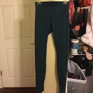 Lululemon Wunder Under high rise