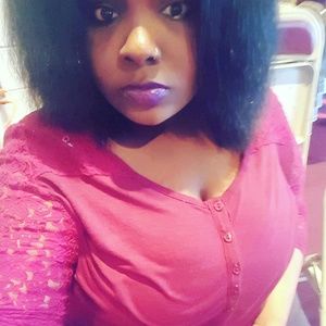 Meet your Posher, Kandace