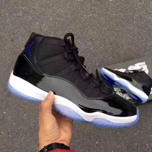 JORDAN 11 RETRO SPACE JAMS