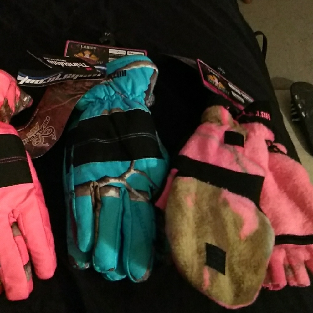 Ladies Real tree gloves