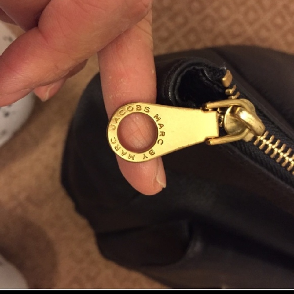 Sold - Picture 3 of 5