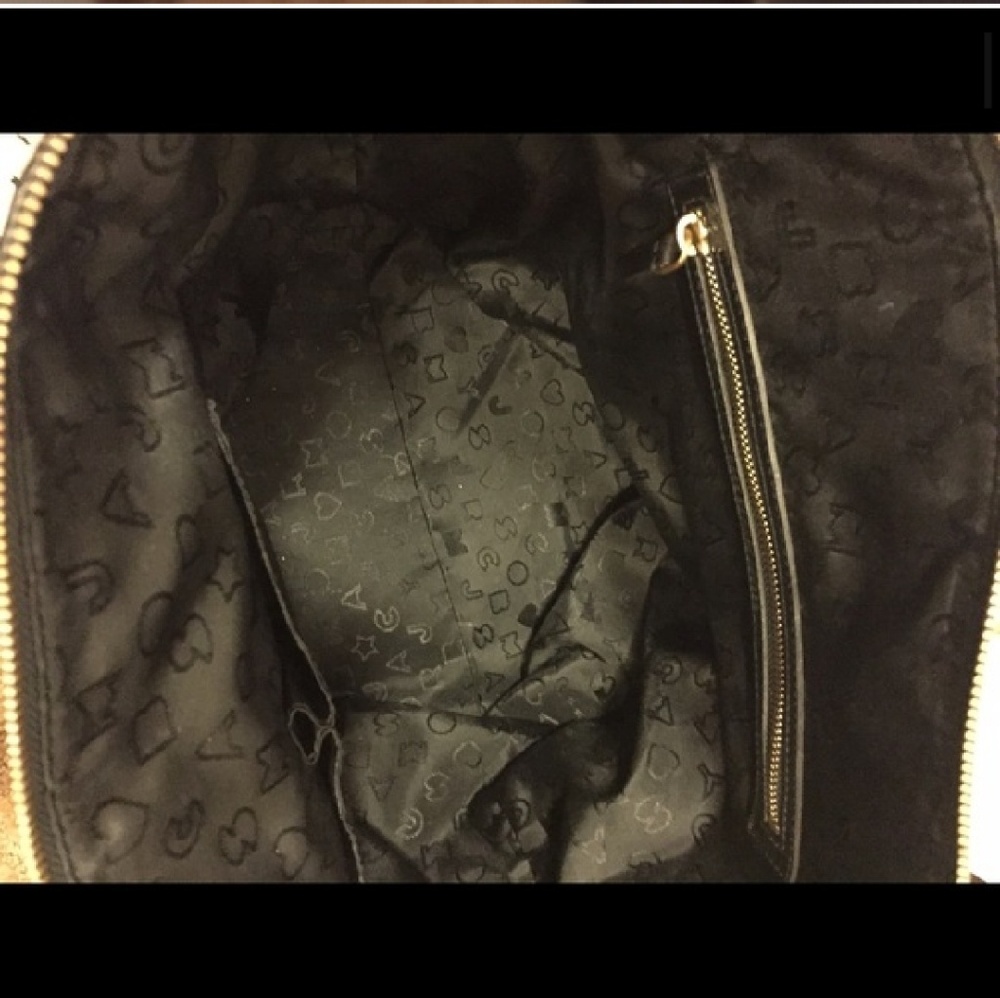 Sold - Picture 4 of 5