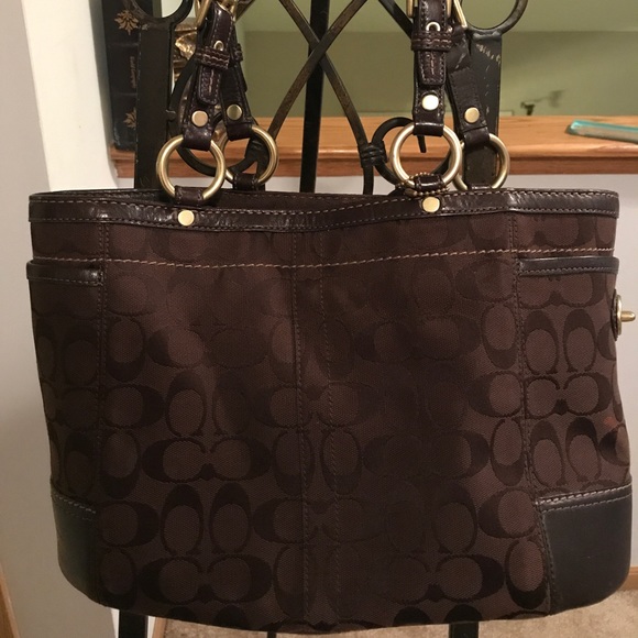 Brown coach designer hand bag - Picture 1 of 5
