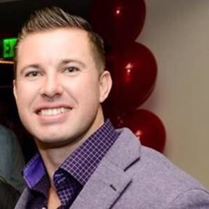 Meet your Posher, Dustin