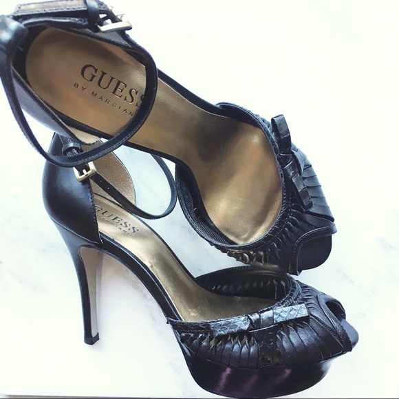 NIB Guess by Marciano "Kersty" leather stilettos - Picture 2 of 8