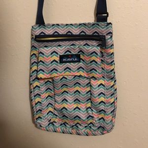 Kavu Chevron Crossbody