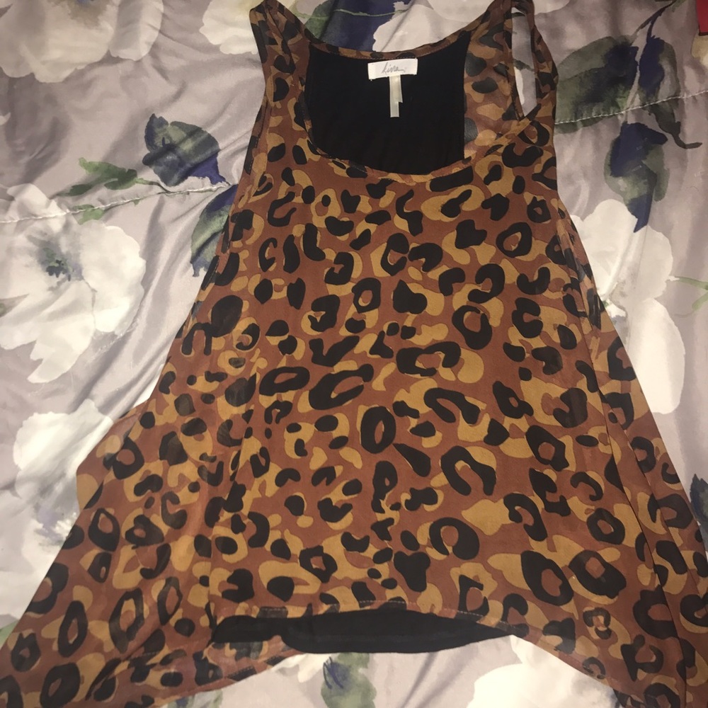 Leopard tank