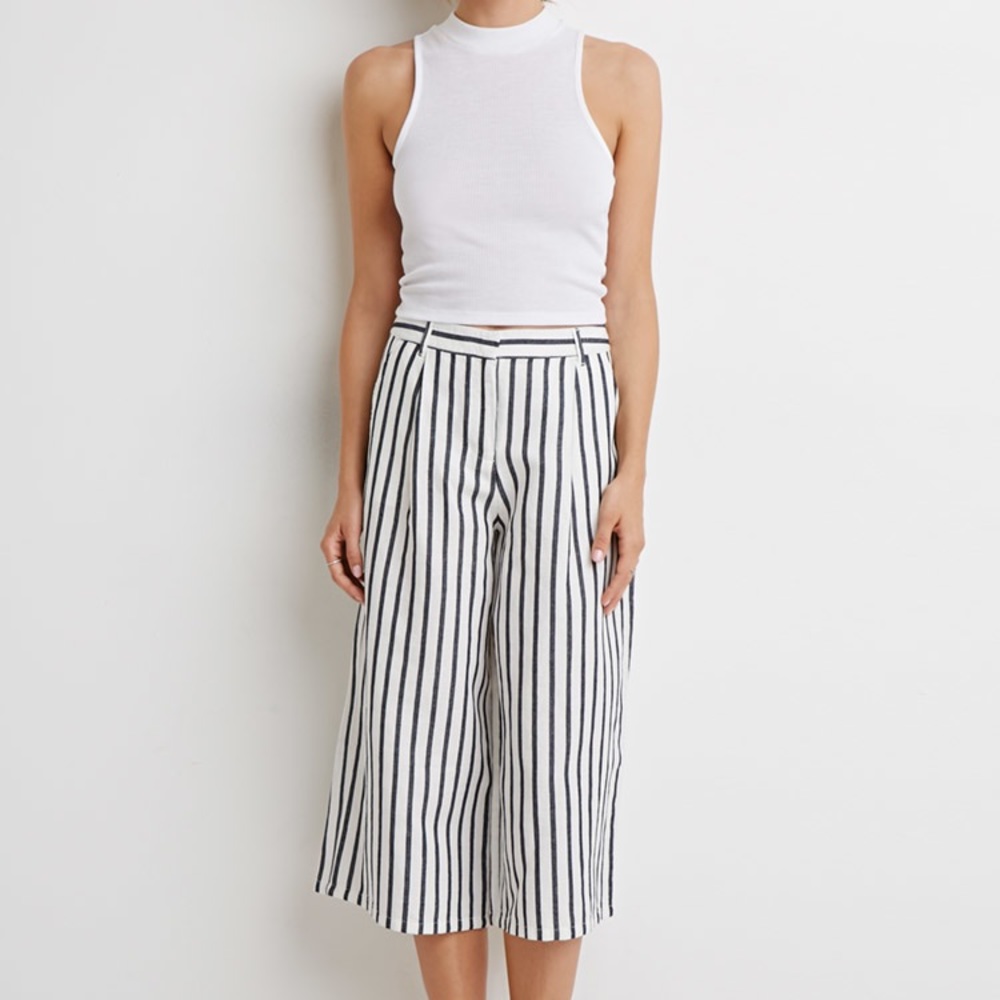 Forever 21 contemporary striped culotte