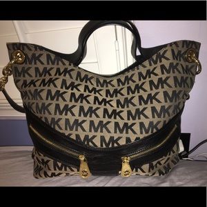 Real Micheal Kors purse