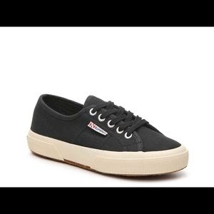 Black Superga size 39
