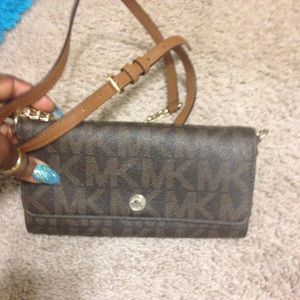Michael Kors envelope crossbody