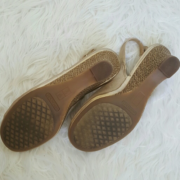 Aerosoles Open Toe Mini Wedge Size 7 - Picture 4 of 8