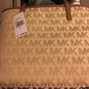 Michael kors bag