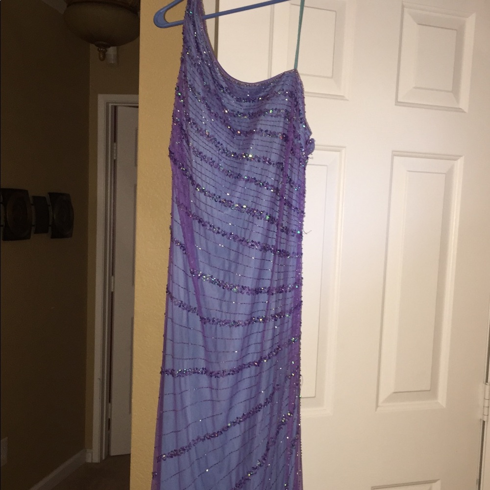 Group USA prom dress