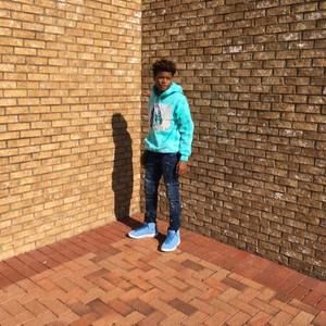 Meet your Posher, Nicholas