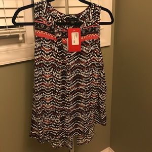 Sleeveless dress top