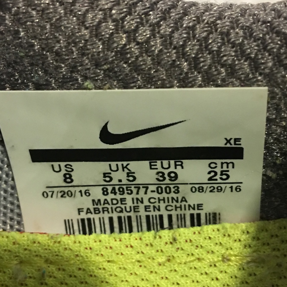 Nike Air Zoom Structure 20 Shield Running Shoes - Picture 4 of 8