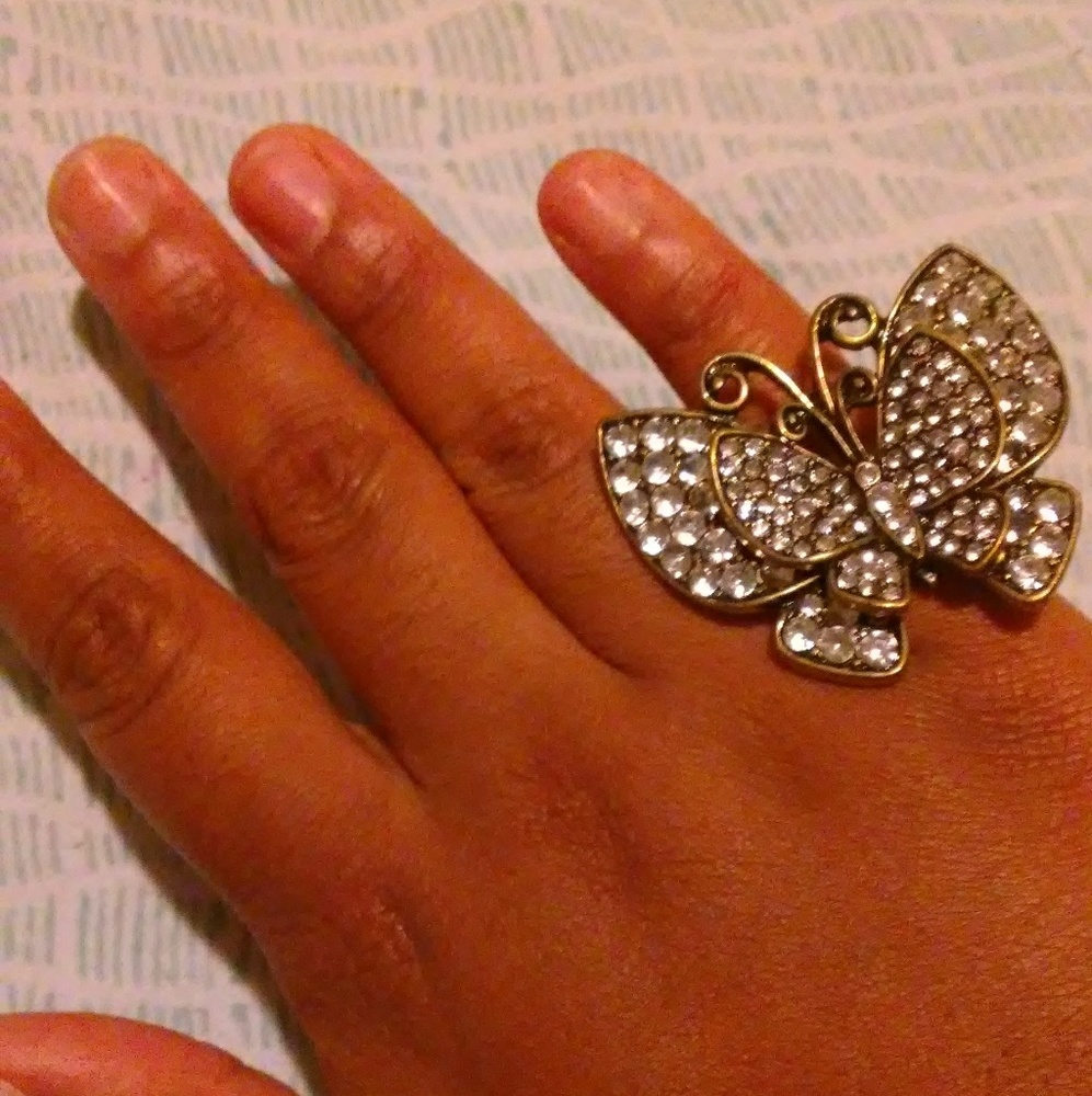 Butterfly diamond ring