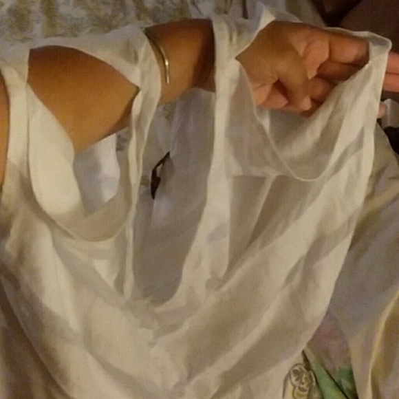 GLO by JLo top - Picture 2 of 3