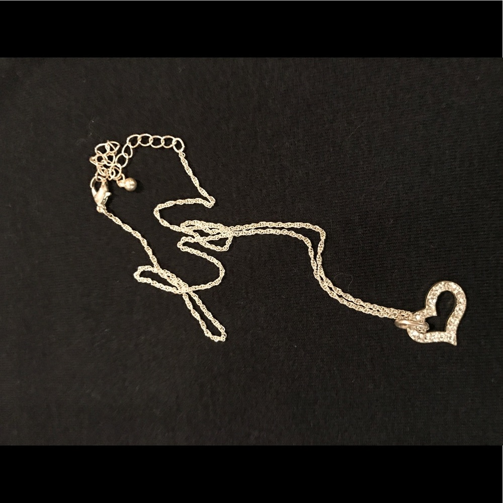 Floating Heart Necklace - Picture 4 of 4
