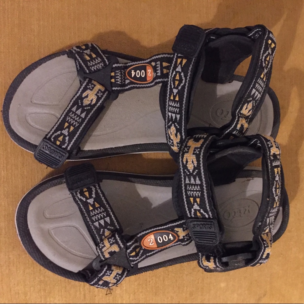 Outdoor sandals
