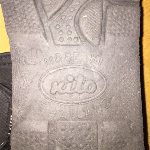 Outdoor sandals - Picture 3 of 3