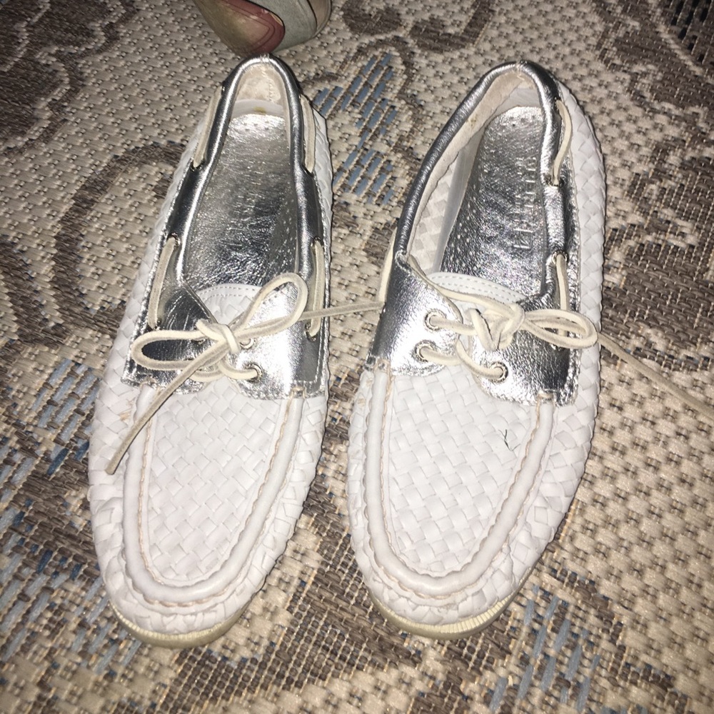 Silver sperrys