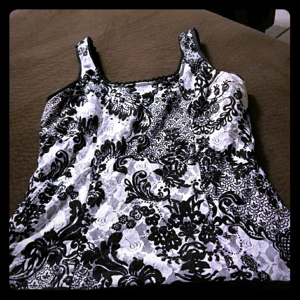 Black/White Lace Detail Top