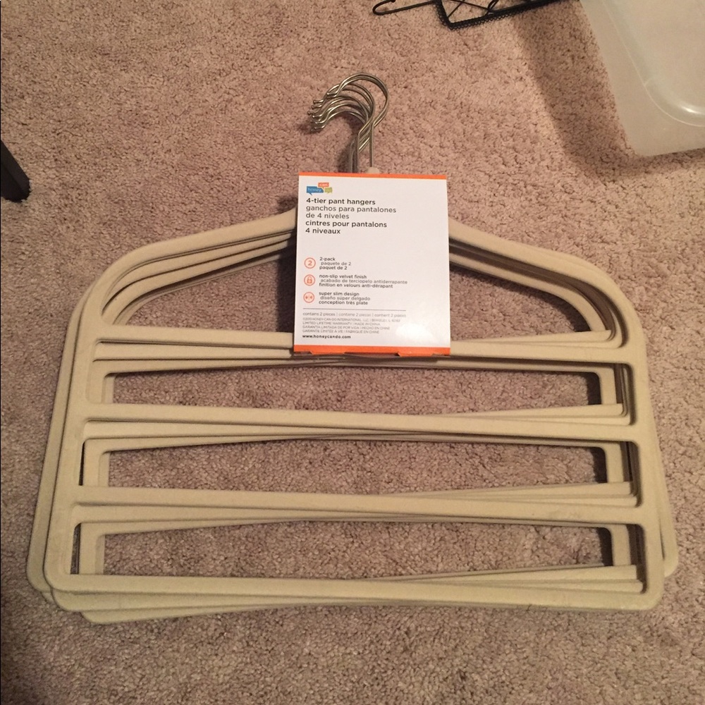 Non slip velvet 4-tier hangers set of 10