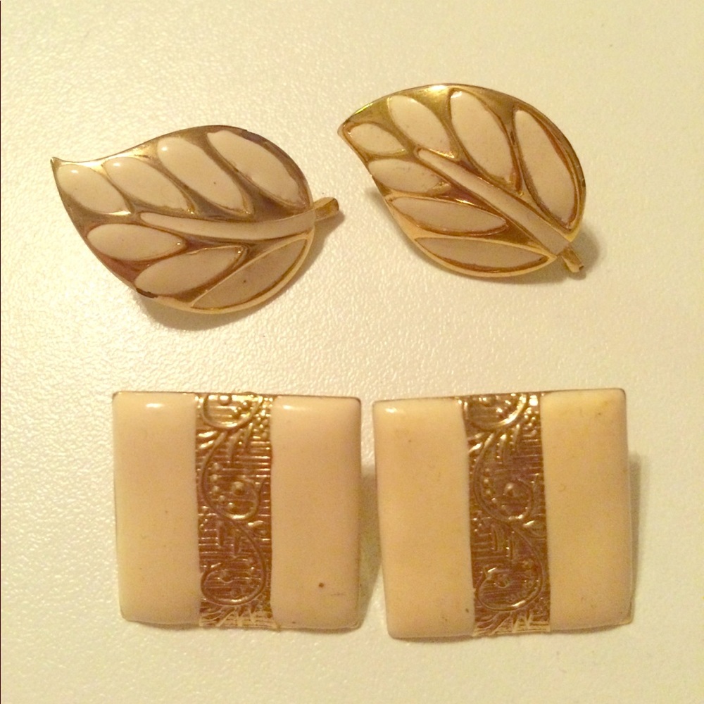 FREE Vintage Gold Post Earrings w/ White