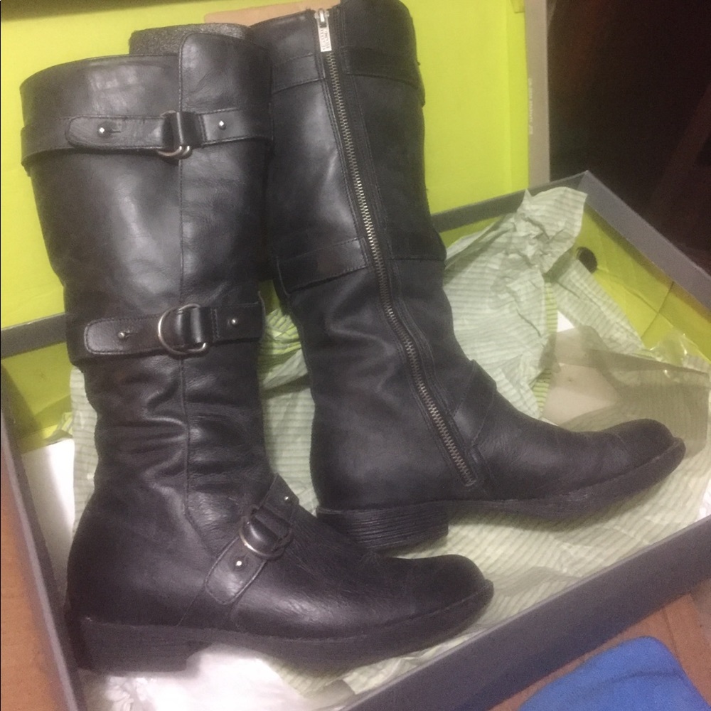 Kenneth Cole - Moto Boots - Size 7.5