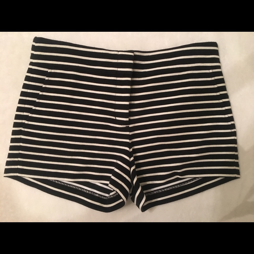 BCBG striped shorts