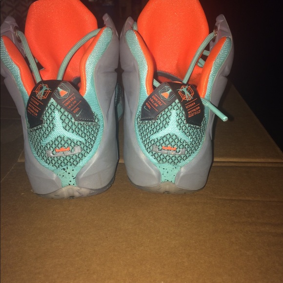 Lebron 11s - Picture 3 of 5