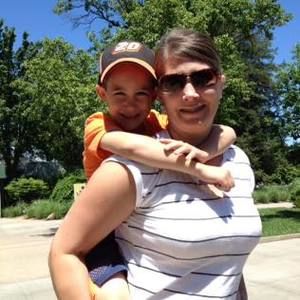 Meet your Posher, Jennifer