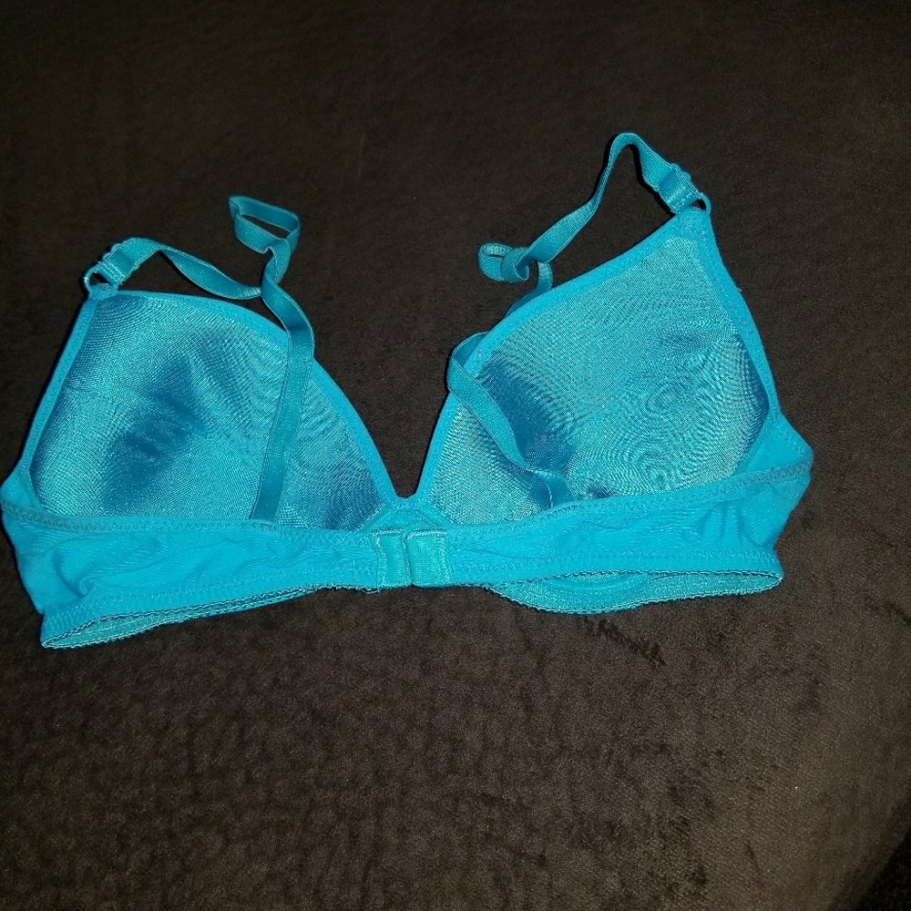 Bra - Picture 3 of 3