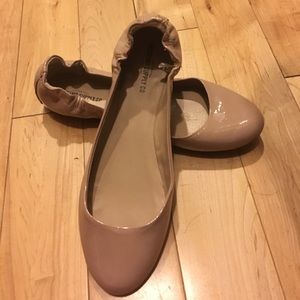 Nude ballet flats