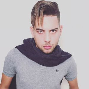 Meet your Posher, Jacinto