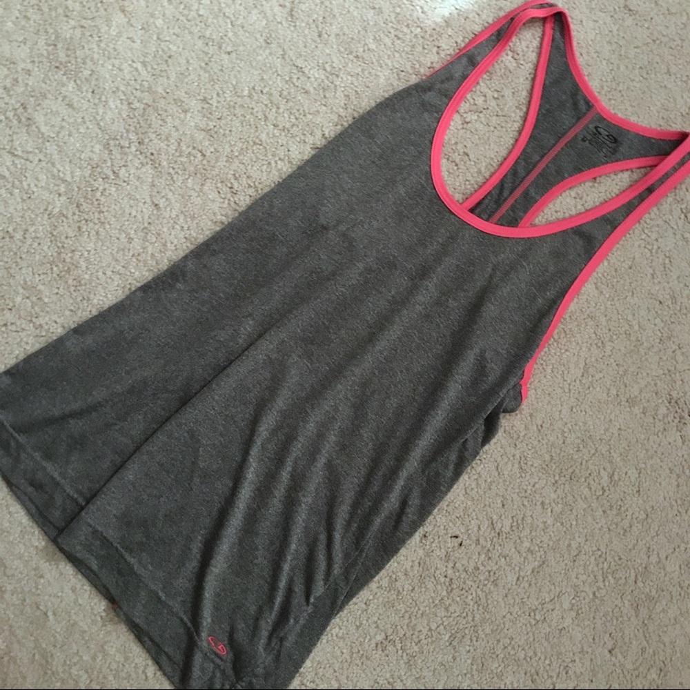 Champion Tank