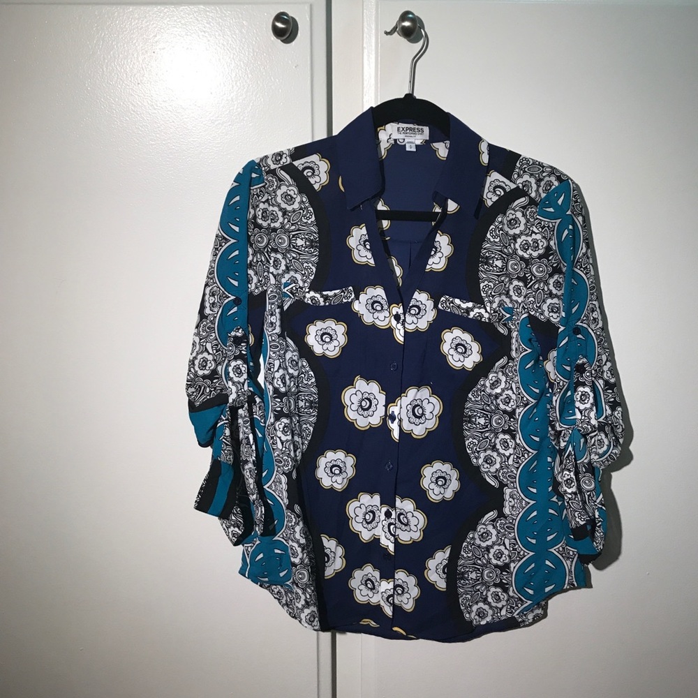 Express Portofino button up blouse!