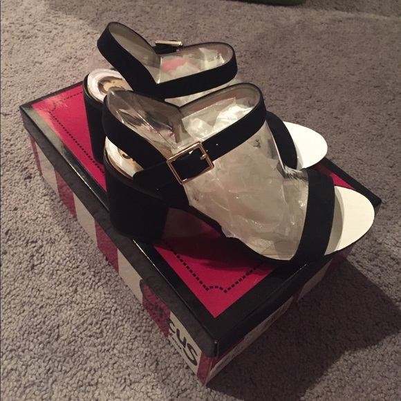 Circus by Sam Edelman Ashton heeled sandals - Picture 2 of 3