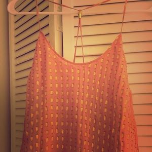 Light pink and gold Lilly Pulitzer tank top