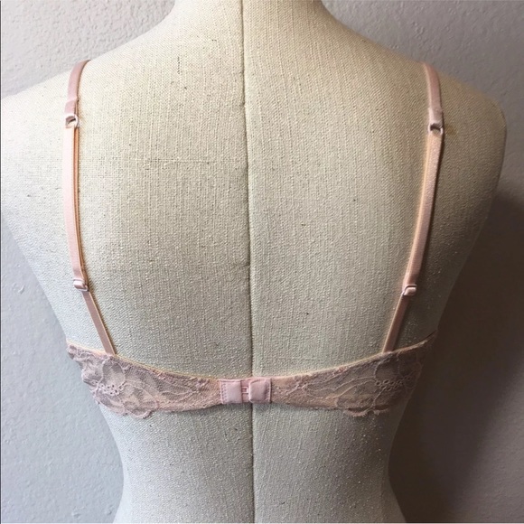 Victoria's Secret Angels Classic Lace Bling Bra - Picture 5 of 6