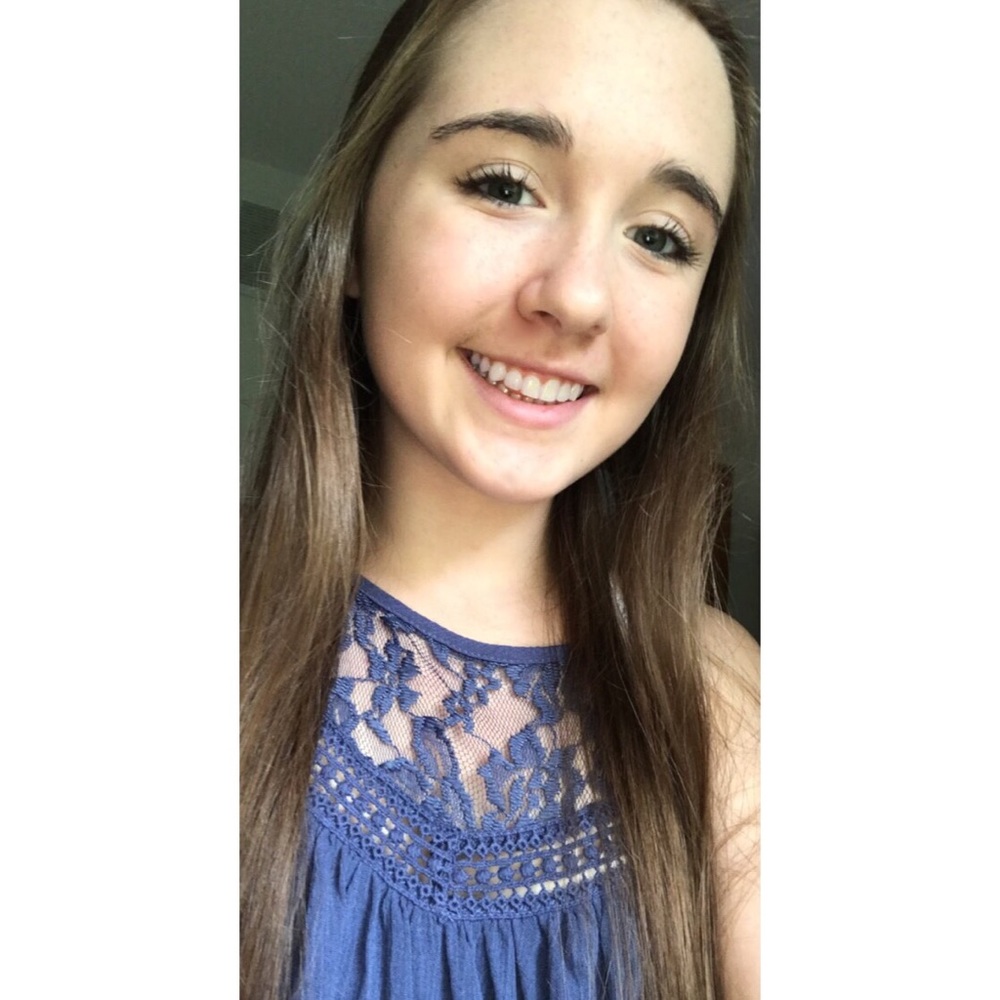 Meet your Posher, Brianne