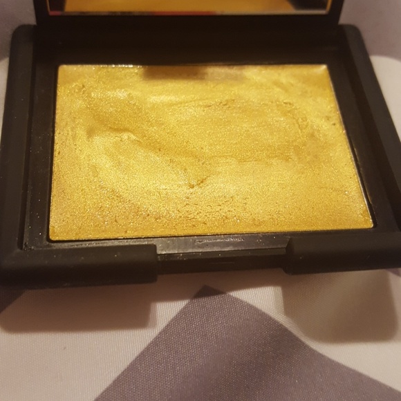 Nars Gold Member Cream  Highlighter - Picture 3 of 6