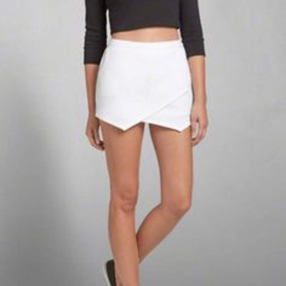 Wrap shorts