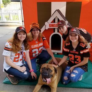 Meet your Posher, Sherry