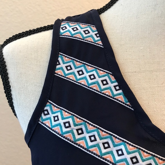 Women’s Papermoon Sheydon Trim Detail Blouse Size XS - Picture 3 of 5